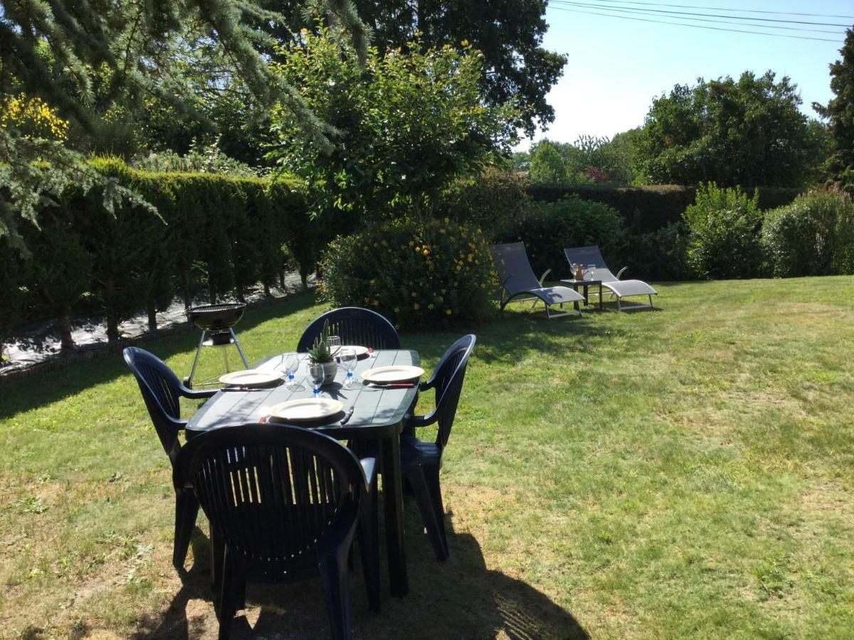 Coup De Coeur Assure ! Calm Comme A La Maison ! Maison Spacieuse Avec Grande Terrasse Pour 2 A 5 Personnes Proximite Granville Et Mer Avec Wifi Et Parking Gratuits エクステリア 写真